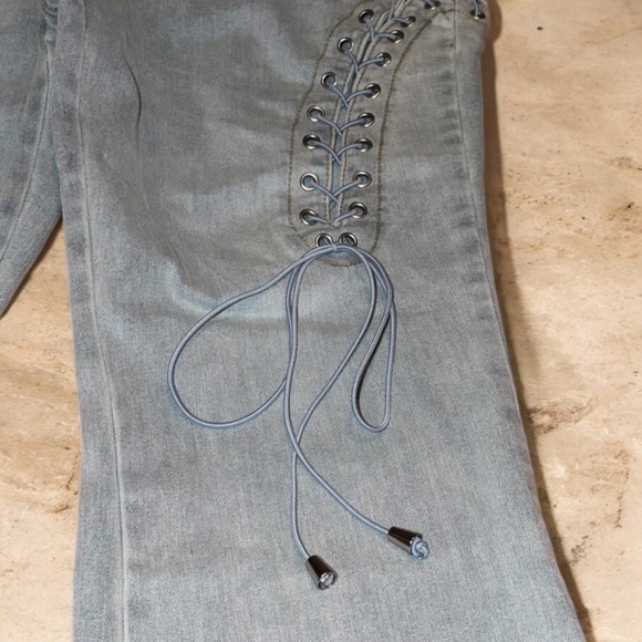 SOLD OUT NWT Fashion Nova Laced Up Flares Size 15 - Picture 5 of 8